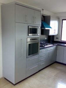 Kitchen with Pantry, Built-in Oven,Microwave and CookTop