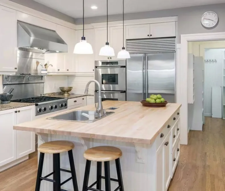 Standard Builder-Grade Fixtures