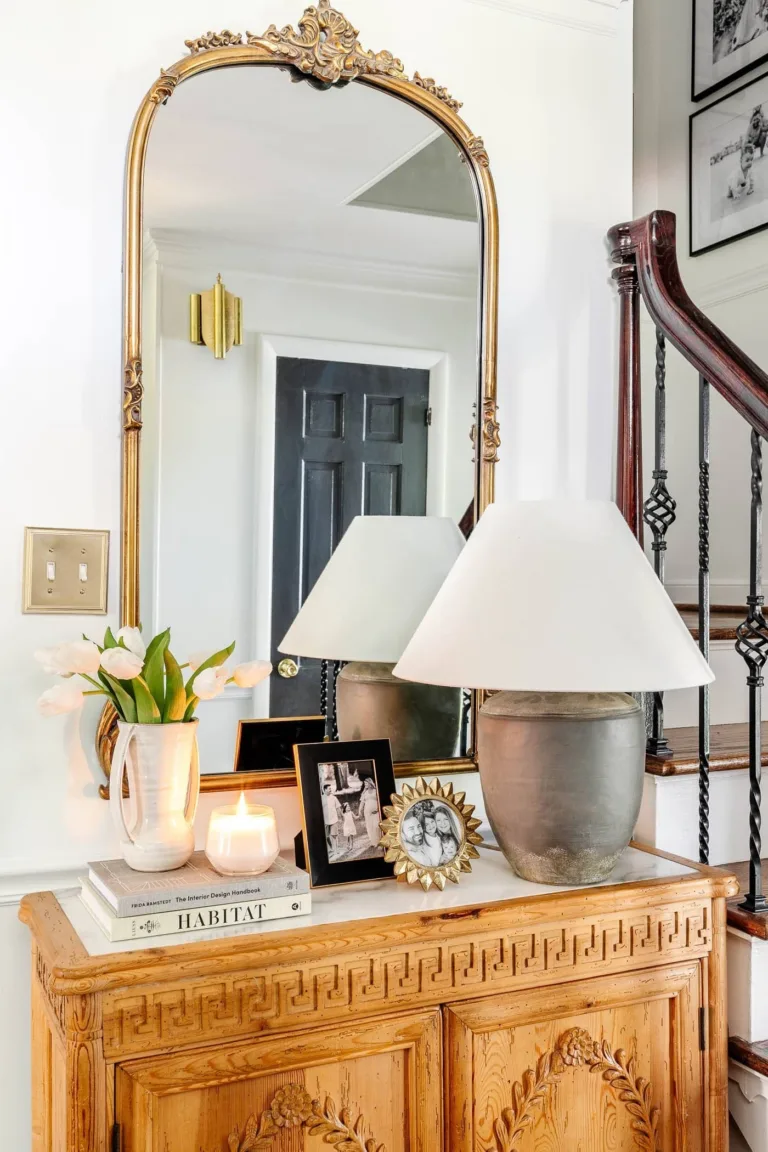imgi_239_how-to-decorate-an-entryway-table-4